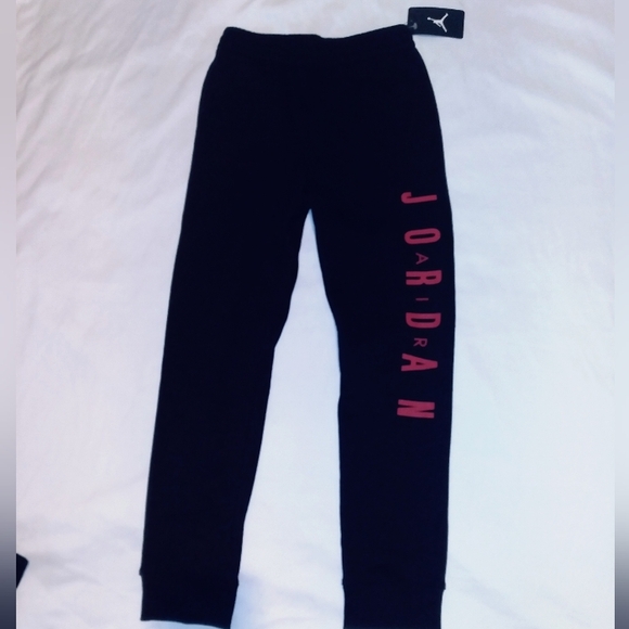 Jordan Boys Youth 2pc Jogger & Tee Set - Large - Picture 4 of 5